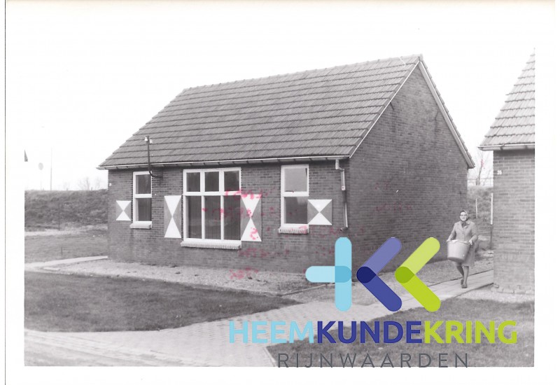 Kosterijpad Herwen voormalige gemeente woningen Coll.HKR F00000540